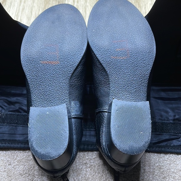 LC LAUREN CONRAD Faux Leather Ankle Strap Booties - 7 (Black) - Picture 8 of 9